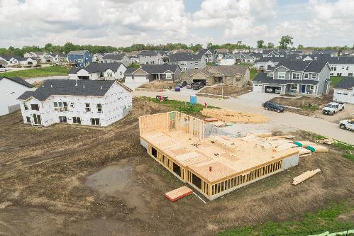 4 Reasons to Buy an Under-Construction Home